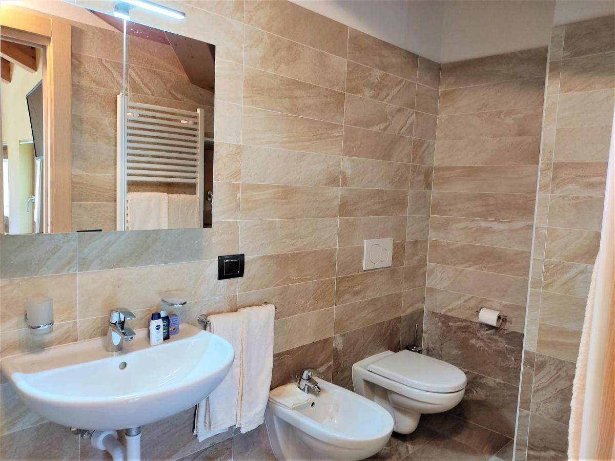 B&B Il Germoglio Castione Andevenno エクステリア 写真