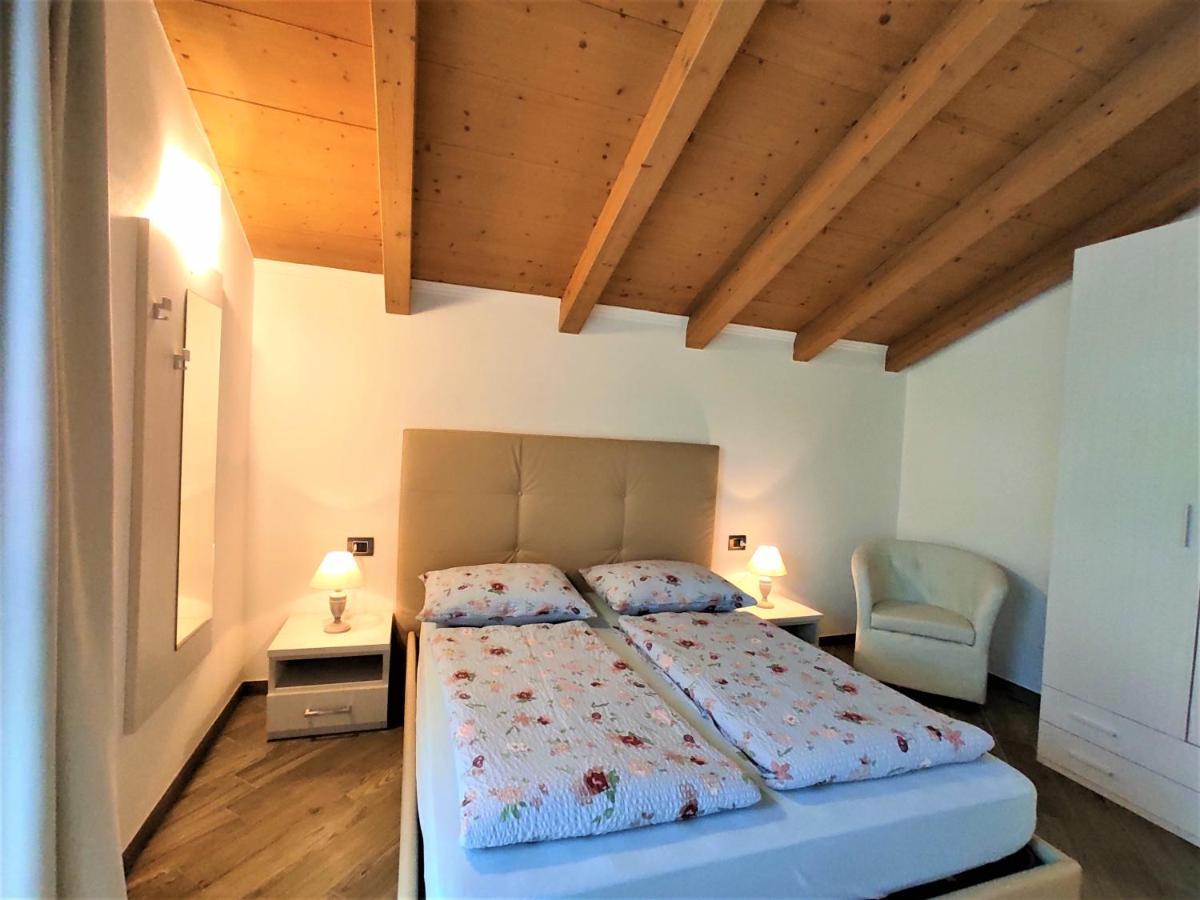 B&B Il Germoglio Castione Andevenno エクステリア 写真